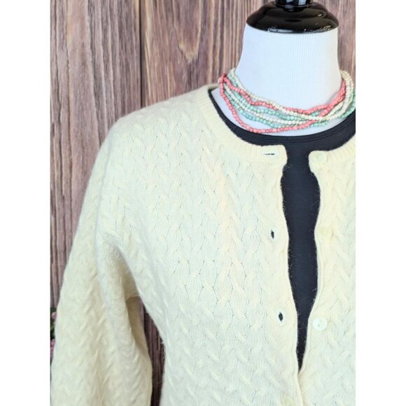 Vintage 70s Womens Cable Knit Crew Neck Cardigan Lambs Wool Angora Luxe Sweater - Picture 4 of 9